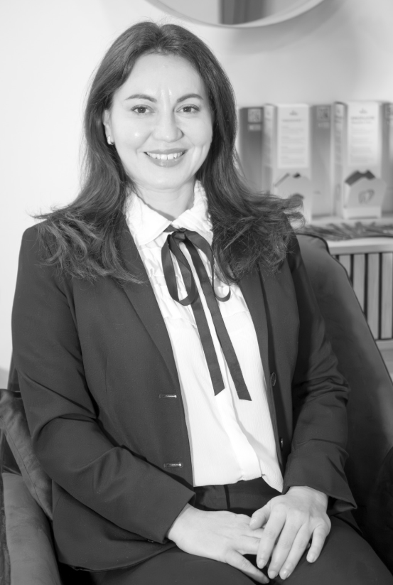 Portrait de la Dre Ramona Popescu, dentiste au Cabinet Dentaire Côté Gare Bussigny